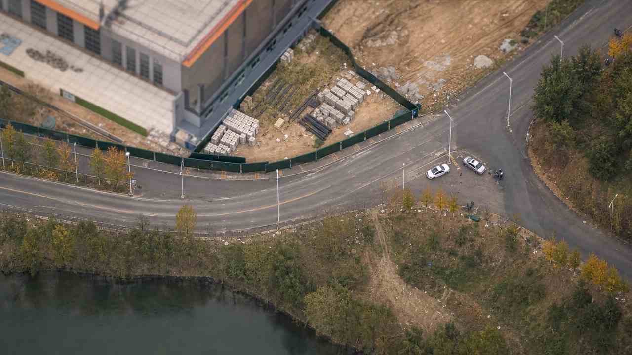 image2.jpg
